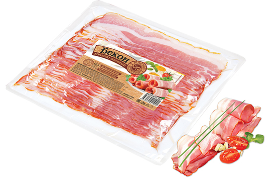 Бекон копчено-варёный 